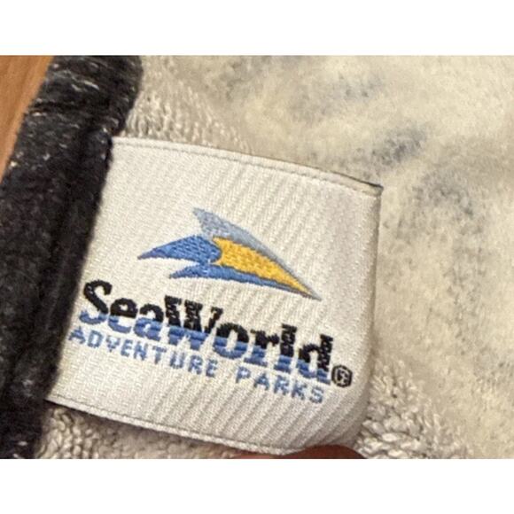 Vintage Y2K Sea World Shamu Orca Fireworks Terrycloth Beach Towel 26”x 54” - Picture 6 of 7